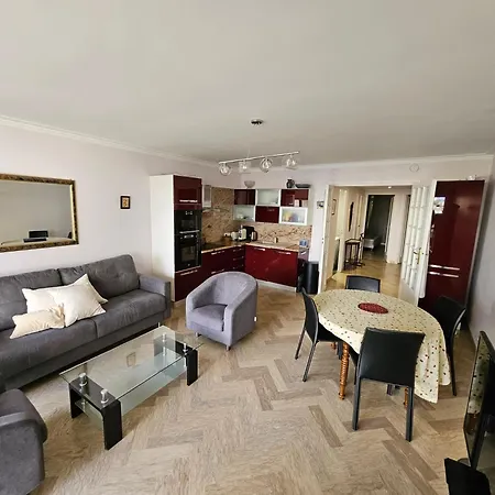 Juan Les Pins Centre Le France Grand 3p Vue * Antibes