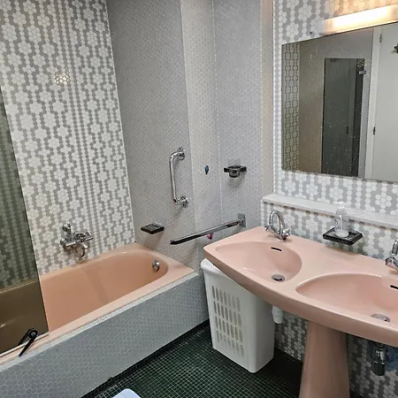 Juan Les Pins Centre Le France Grand 3p Vue Antibes