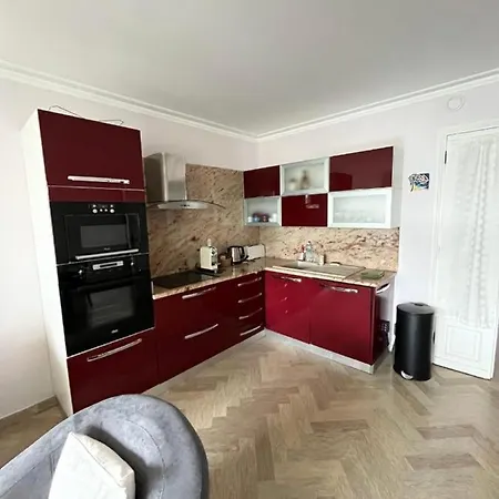 Juan Les Pins Centre Le France Grand 3p Vue * Antibes