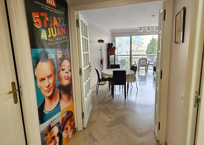 Apartment Juan Les Pins Centre Le France Grand 3p Vue