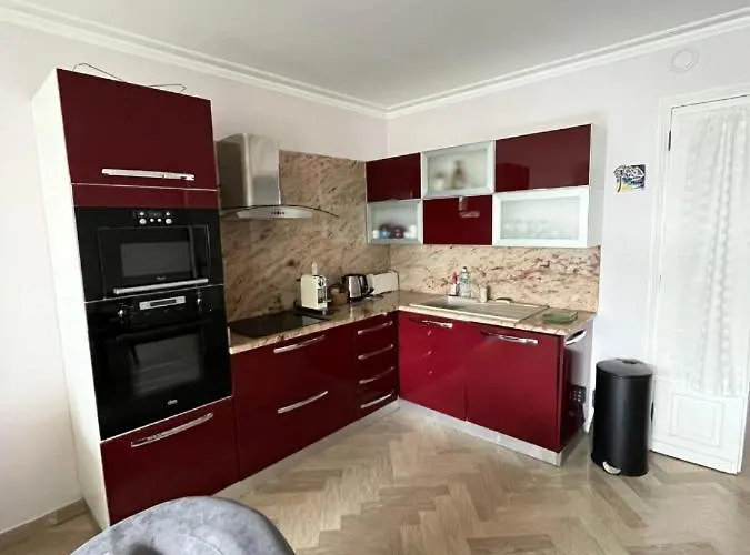 Juan Les Pins Centre Le France Grand 3p Vue * Antibes